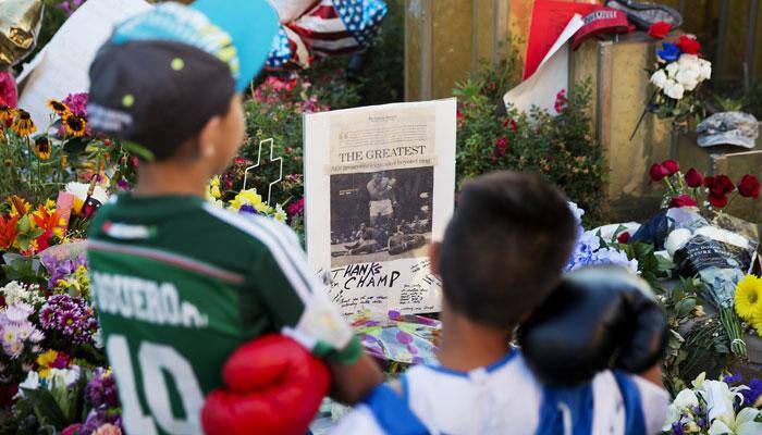 Muhammad Ali: All tickets for 'The Greatest' boxer's memorial service in Louisville handed out
