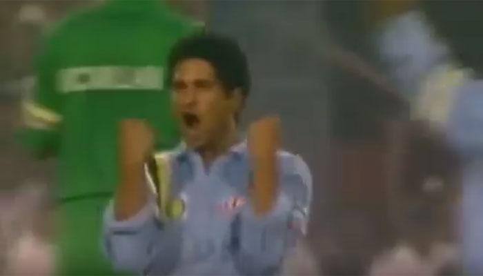 VIDEO: UNBELIEVABLE! When Sachin Tendulkar defended 6 runs in final over...