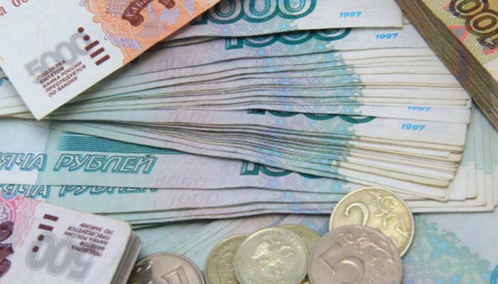 Russia cuts key rate for first time in over 10 months