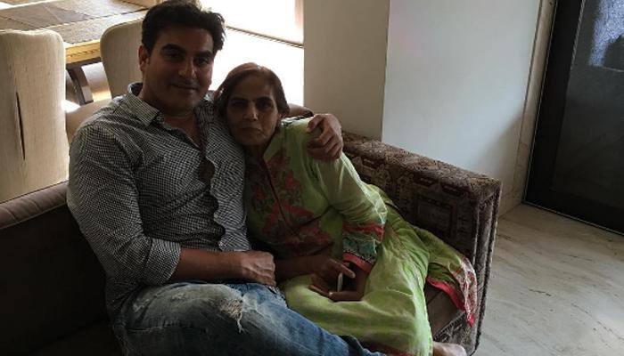 Arbaaz Khan talks about &#039;Power of Hugs&#039;, freezes frame with doting mother!