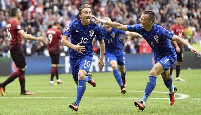 Luka Modric stunner sees Croatia past Turkey in Euro 2016