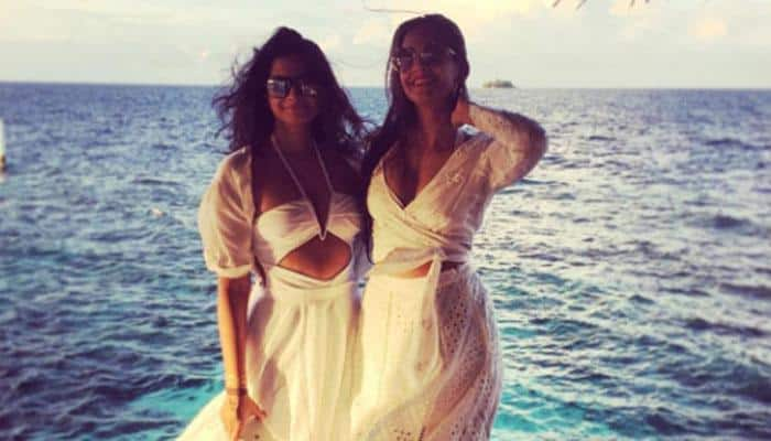 This underwater photo of Sonam Kapoor’s sister Rhea leaves little to imagination