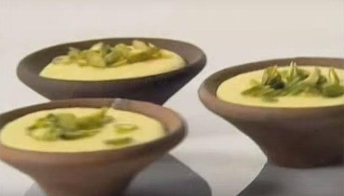 Watch: Learn the art of making 'Kesari Phirni' a la Sanjeev Kapoor!