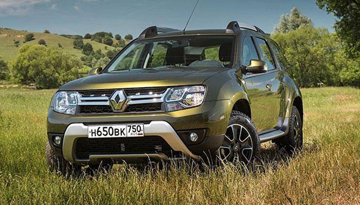 Leaked! First pic of next generation Renault Duster reveals new steering wheel