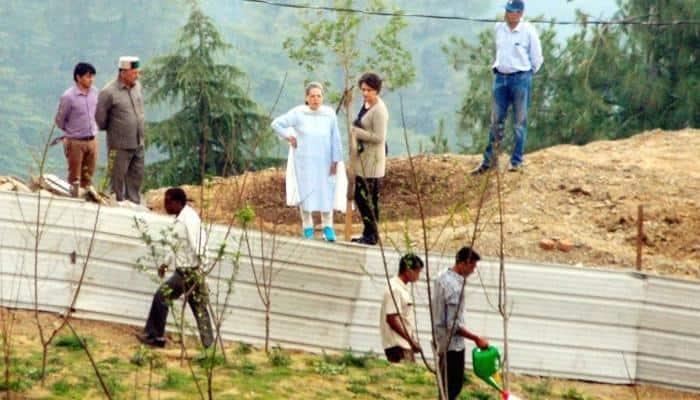 Priyanka&#039;s house near President&#039;s retreat poses security risk, withdraw permission: BJP MLA to Centre