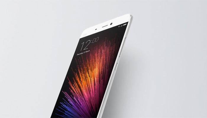 Watch: Hugo Barra doing teardown of Xiaomi Mi 5