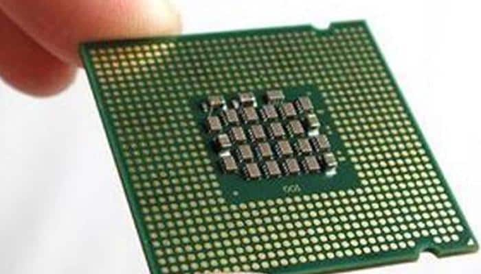 Scientists make world&#039;s first 1,000-processor microchip