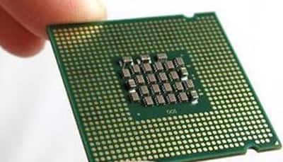 Scientists make world's first 1,000-processor microchip