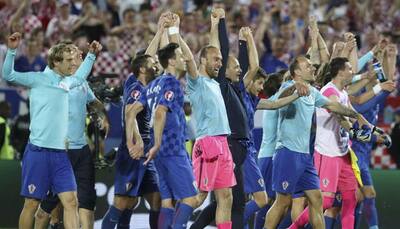 Euro 2016: Croatia defeat defending champions Spain 2-1 to top Group D