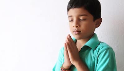 Parents must teach these simple shlokas to their kids to cultivate goodness, humility