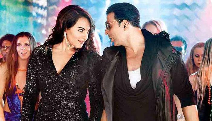 Akshay Kumar backs Sonakshi Sinha, says can't wait for 'Akira'!