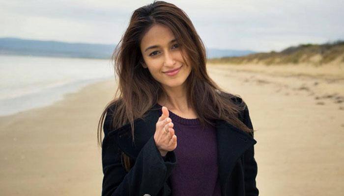 Ileana D&#039;Cruz raises the mercury by donning a scorching monokini! – Pic inside