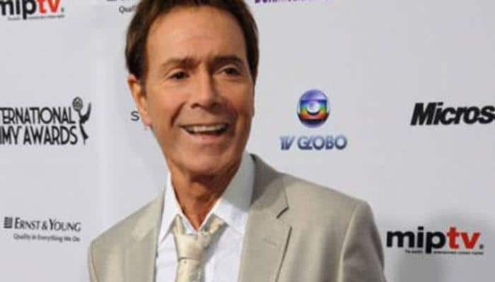 Cliff Richard feels &#039;tarnished&#039; by sexual abuse allegations
