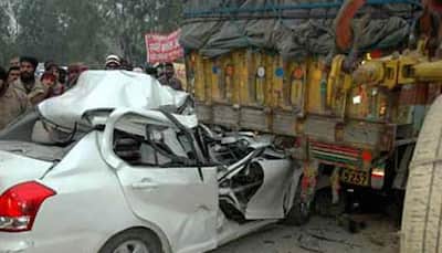  Seven killed, 15 wounded in two separate road mishaps in Andhra's Prakasam