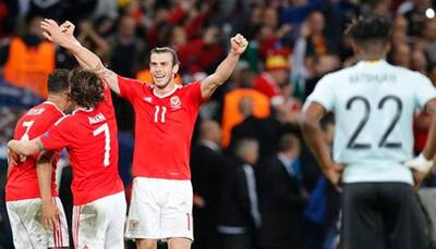 UEFA Euro 2016: Hal​ Robson-Kanu fires Wales to historic semi-final