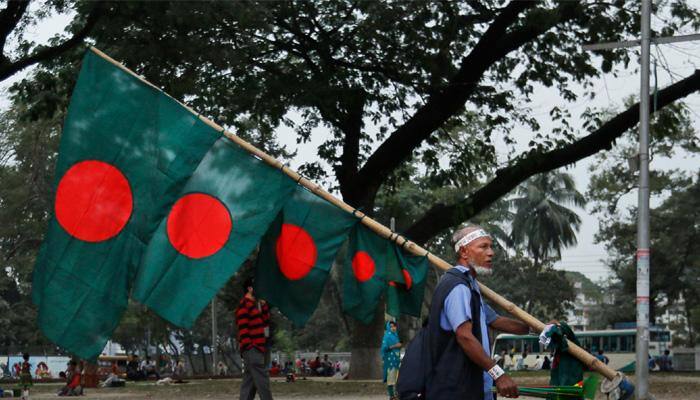 Another Hindu priest attacked in Bangladesh, reported to be critical
