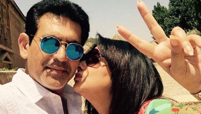 Omung Kumar holidays in Spain along with wifey Vanita! Pics inside