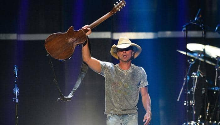 25 people taken to hospital during Kenny Chesney&#039;s concert