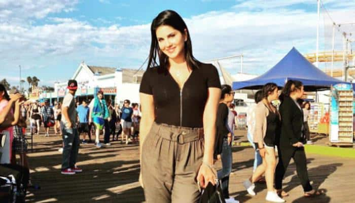 Sunny Leone tries her luck in singing! Pics inside