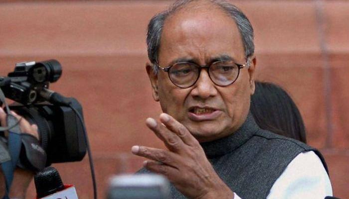 When Digvijay Singh called Zakir Naik a `peace messenger` - Watch viral video
