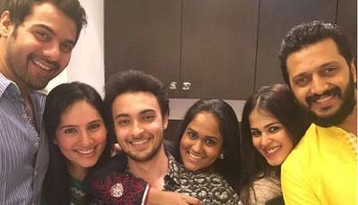 Friends like family! Salman Khan's family celebrate Eid, Malaika-Arbaaz steal the show—View pics