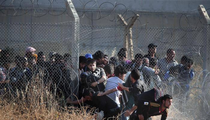 Up to 300,000 Syrian refugees could get Turkish citizenship: Report