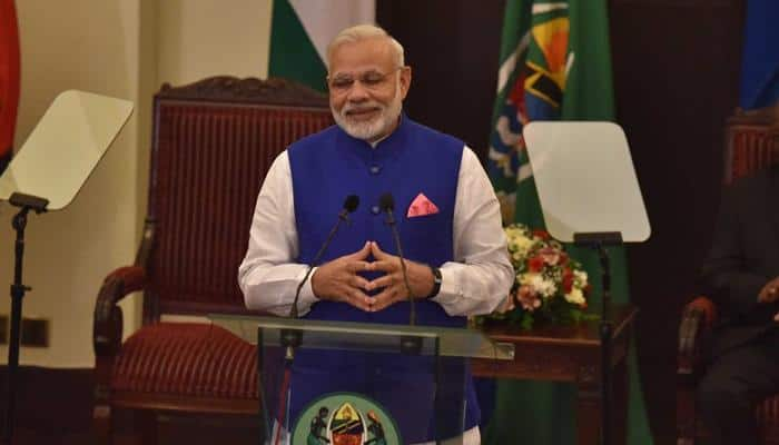 PM Modi plays drum along with Tanzanian President John Magufuli - Watch video