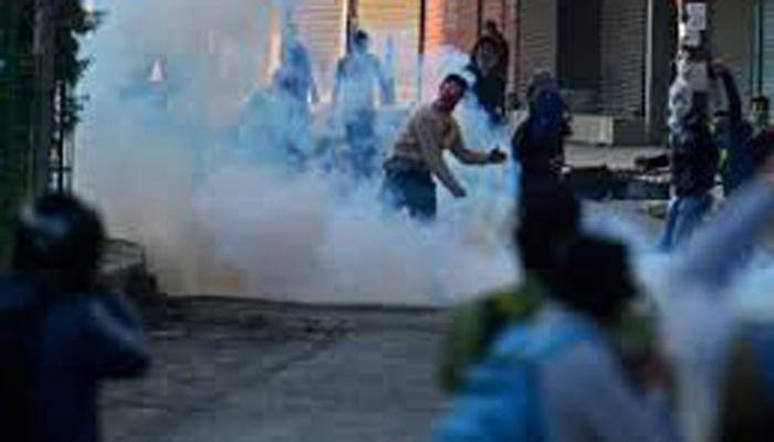 Kashmir violence: J-K govt seeks services of eye surgeons