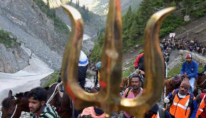 Shiv Sena (H) protests against disruption in Amarnath Yatra