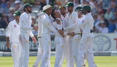 England vs Pakistan: Yasir Shah becomes No. 1 Test bowler after 10-wicket haul against Alastair Cook & Co