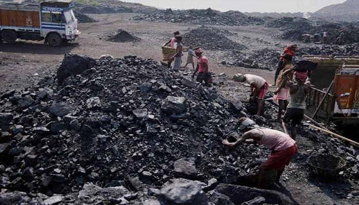 Coal imports likely to decline to 160 MT in FY&#039;17