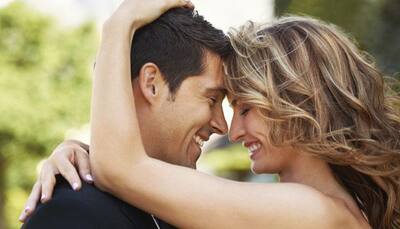 Men are aggressive, women self-conscious on dating sites