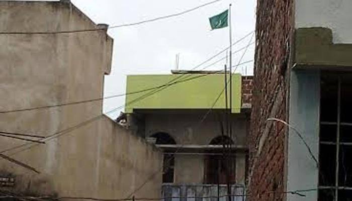 Pakistan flag found waving in Bihar&#039;s Nalanda district; accused Anwarul Haq on the run