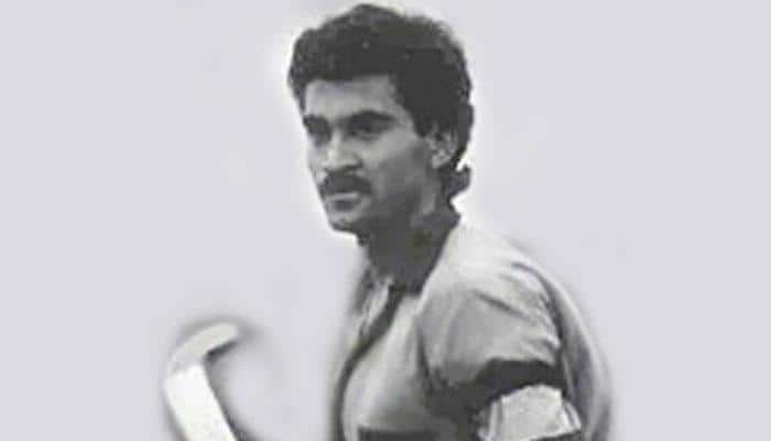 Thousands bid emotional farewell as hockey legend Mohammed Shahid laid to rest