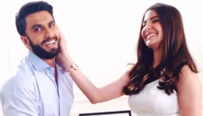 Watch: When Anushka Sharma went gaga over &#039;susheel ladka&#039; Ranveer Singh!