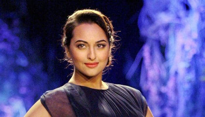 Sonakshi Sinha croons for &#039;Akira&#039;