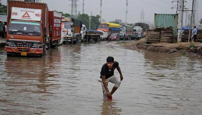 Traffic nightmare in Gurgaon; waterlogging on NH8 hits Delhi-Jaipur route, schools shut