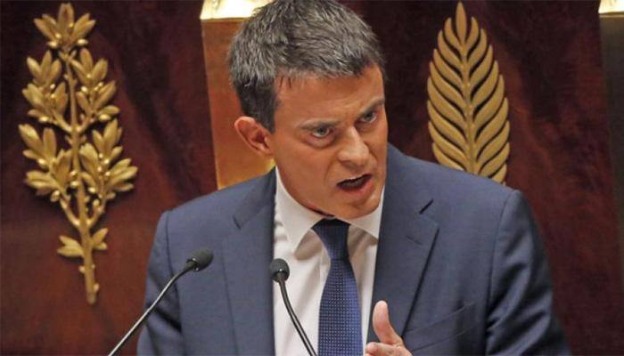 French PM moots temporary ban on foreign-funded mosques