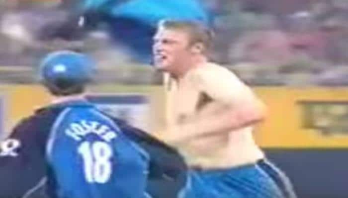 RARE VIDEO: THIS gesture by Andrew Flintoff forced Sourav Ganguly to take his shirt off at Lord&#039;s balcony