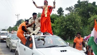 Meet 'Golden Baba' Sudhir Makkar - a kanwaria with 17 sedans