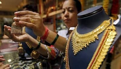 Gold price retreats from 29-month high, plunges by Rs 360 to Rs 30,980 per 10 grams