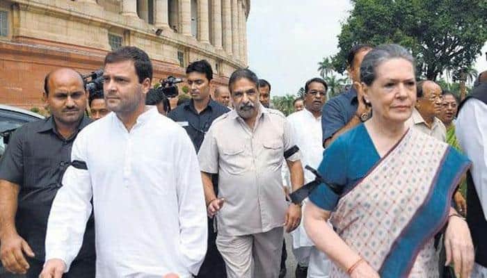 GST Bill: Rahul Gandhi meets Congress leaders to chalk out party's strategy 