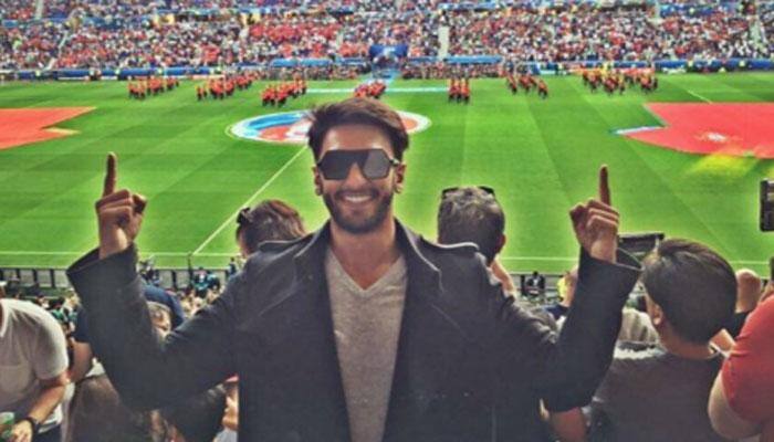 Behold! Ranveer Singh wants YOU—Pic proof inside