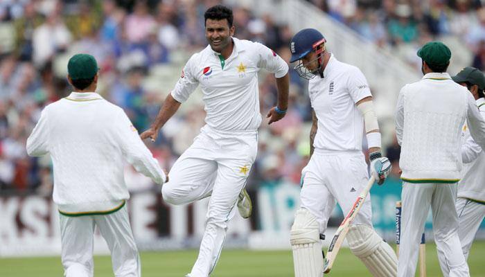 England vs Pakistan, 3rd Test: Recalled Sohail Khan five-for gives visitors Day 1 spoils