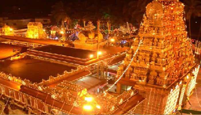 Unprecedented! Congress leader appoints Dalit women priests in Gokarnanatha Temple in Mangalore