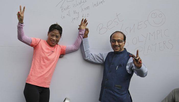 Rio Olympics: Sports Minister Vijay Goel ensures Indian athletes, all issues will be resolved