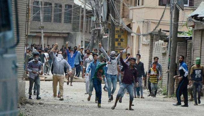 Curfew continues in Kashmir for 29th day after fresh killings, toll clamps to 53