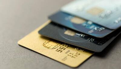 Focus on future to stop impulsive use of credit card