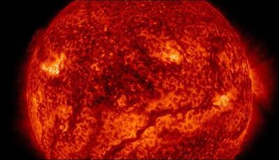 It's raining plasma on the Sun's surface! NASA's IRIS captures the captivating explosion – Watch video