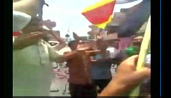 Huge setback for Nawaz Sharif: PoK residents raise azadi slogans, slam Pakistani media – Watch video